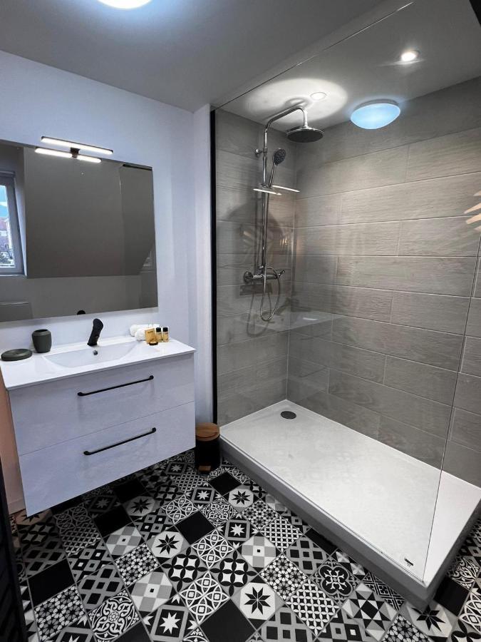 Junon - Appart Tout Equipe, Renove Vichy Exterior foto